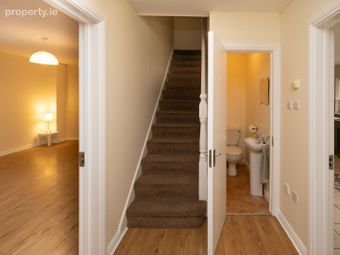 19 Castlegrange Square, Clondalkin, Dublin 22 - Image 2