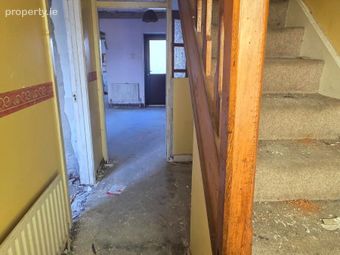 34 Saint Muredach's Terrace, Ballina, Co. Mayo - Image 2