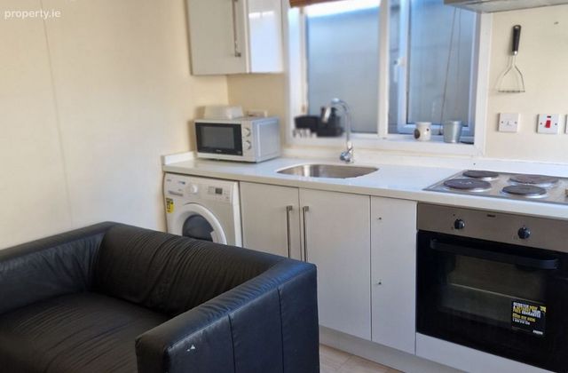 4 Silken Park Avenue, Kingswood Cross, Citywest, Citywest, Co. Dublin - Click to view photos