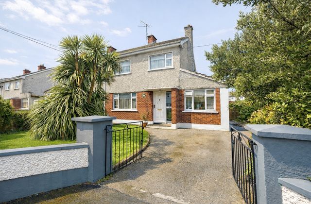 74 Newpark, Portlaoise, Co. Laois, Portlaoise, Co. Laois - Click to view photos