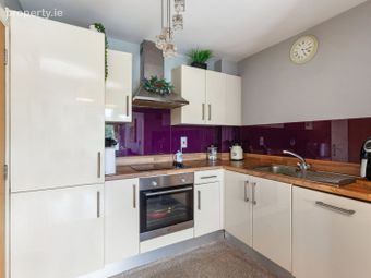 12 Parkview Green, Finglas, Dublin 11, Finglas, Dublin 11 - Image 3