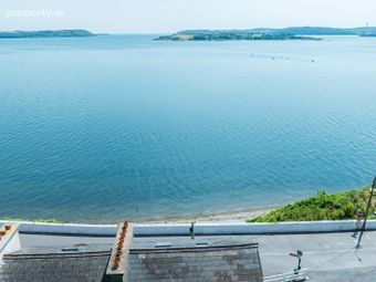 3 Harbour Terrace, East Hill, Cobh, Co. Cork - Image 2