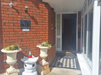 18 Moorehall Close, Hale Street, Ardee, Co. Louth - Image 2