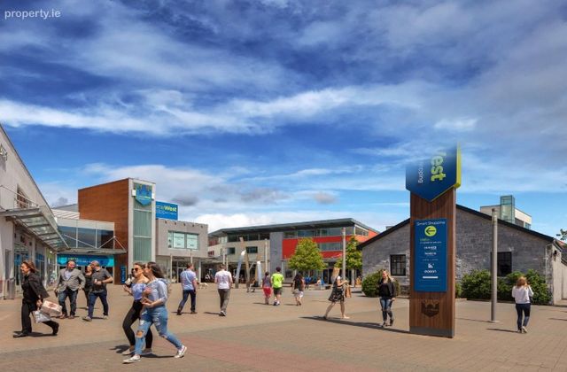 Castlewest Shopping Centre, Ballincollig, Co. Cork - Click to view photos