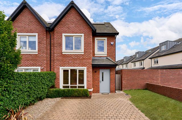 40 Willow Close, Dunshaughlin, Co. Meath - Click to view photos