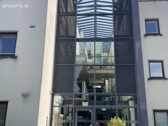 Sefton Hall, Kelston, Leopardstown Road, Foxrock, Dublin 18