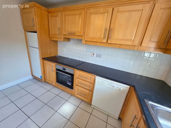 Duplex Apartment, Fearnog, Knocknacarra, Co. Galway - Image 3