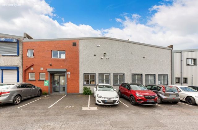 Unit 221 Holly Road, Western Industrial Estate, Dublin 12 - Click to view photos