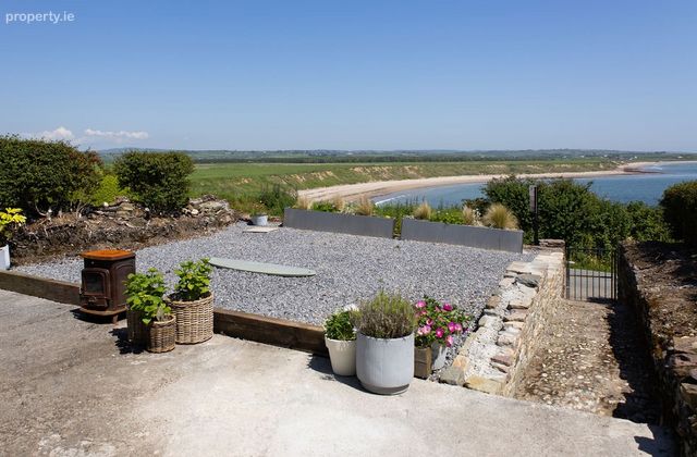 Guileen Cottages, Monatrea East, Kinsalebeg, Co. Waterford - Click to view photos