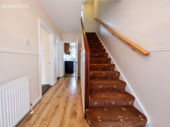 44 Maryfield Crescent, Artane, Dublin 5, Co. Dublin, Artane, Dublin 5 - Image 2