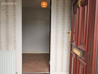 94 Oakcourt Drive, Palmerstown, Dublin 20, Palmerstown, Dublin 20 - Image 2