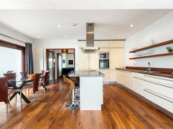 11 Taney Park, Dundrum, Co. Dublin, Dundrum, Dublin 14 - Image 5