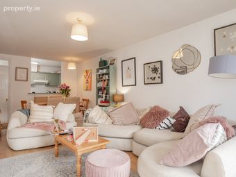 Apartment 16, Block A, Smithfield Gate, Smithfield, Dublin 7 - Image 3