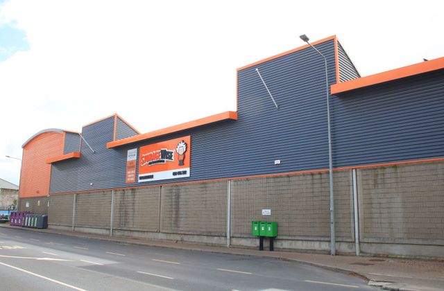 Storage Wise, Unit 10, Docklands Business Park, Dock Road, Limerick, South Circular Road, Co. Limerick - Click to view photos