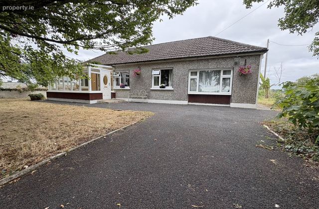 Shannongrove, Pallaskenry, Co. Limerick, Pallaskenry, Co. Limerick - Click to view photos