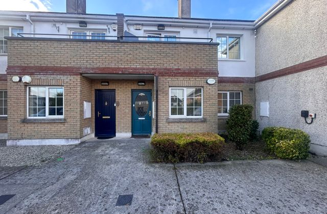 15 Glebe Square, Newcastle, Co. Dublin, Newcastle, Co. Dublin - Click to view photos