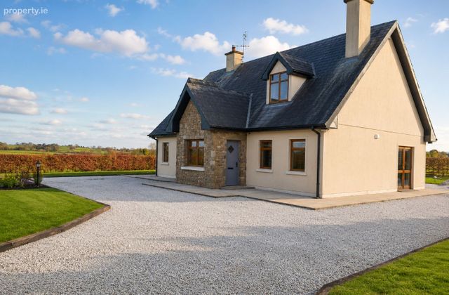 Kildorrery Near, Mitchelstown, Co. Cork - Click to view photos