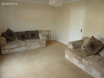 13 Curragh Hall Green, Tyrrelstown, Dublin 15 - Image 5