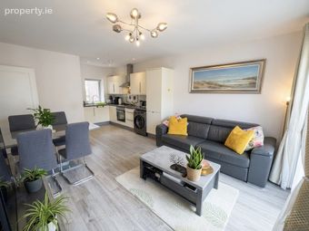 29 Red Arches Park, The Coast, Baldoyle, Dublin 13 - Image 2
