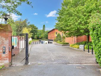 Apartment 55, Block A3, Belgrove Park, Mount Prospect Lawn, Clontarf, Dublin 3 - Image 2