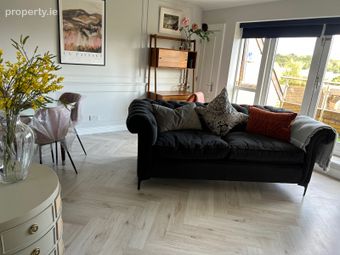 Knockmaree Apartments, Lucan Road, Dublin 20, Chapelizod, Dublin 20