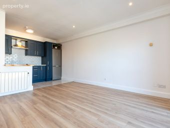 Apartment 48, Trinity Square, Dublin 2 - Image 5