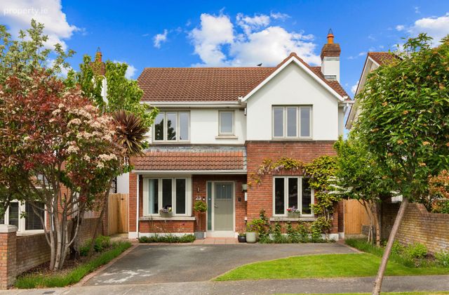 23 Brighton Place, Foxrock, Dublin 18 - Click to view photos