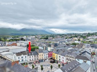 Hogans 13 The Square, Tralee, Tralee, Co. Kerry - Image 5