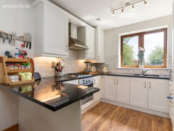 11 Belarmine Park, Stepaside, Dublin 18, Stepaside, Dublin 18 - Image 5
