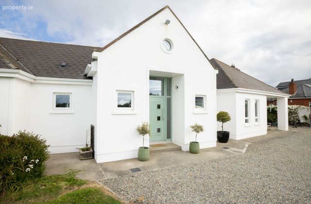 Salterstown, Annagassan, Co. Louth - Click to view photos