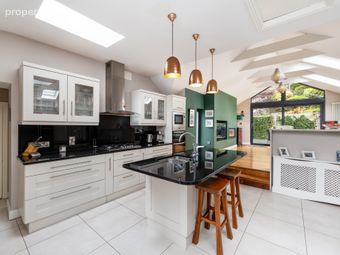 9 Abbey Street, Howth, Co Dublin, Howth, Dublin 13 - Image 4