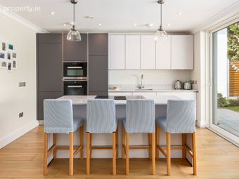 28 The Nurseries, Taney Road, Dundrum, Dundrum, Dublin 14 - Image 4