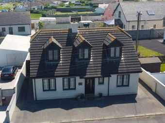 Teach An Chol&aacute;iste, Sandhill Road, Ballybunnion, Ballybunion, Co. Kerry - Image 3