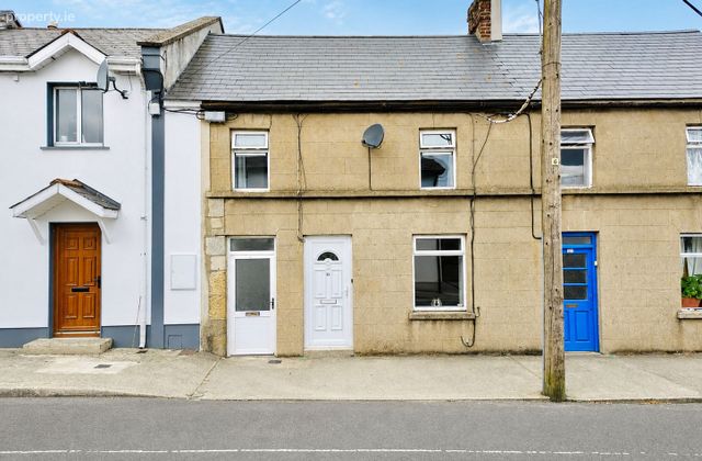 32 Irish Street, Enniscorthy, Co. Wexford - Click to view photos