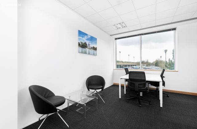 Regus, Ormond Building, 31-36 Ormond Quay Upper, Smithfield, Dublin 7 - Click to view photos