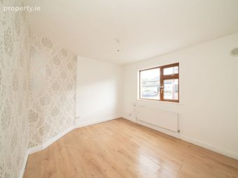 27 Galtymore Close, Drimnagh, Dublin 12 - Image 2