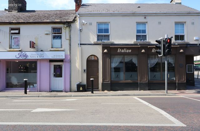 Captain's View, Captain's Hill, Leixlip, Co. Kildare - Click to view photos