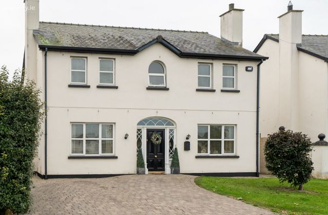 76 Cois Rioga, Caherconlish, Co. Limerick - Click to view photos