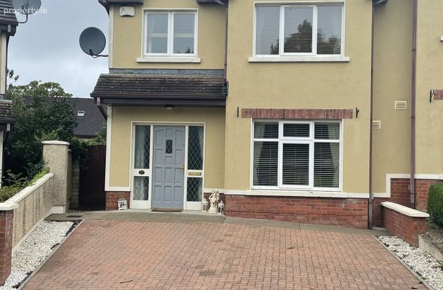 Kylemore, School House Road, Castletroy, Co. Limerick - Click to view photos