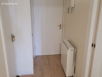 Apartment 30, 55 Mountjoy Square, Dublin 1 - Image 2