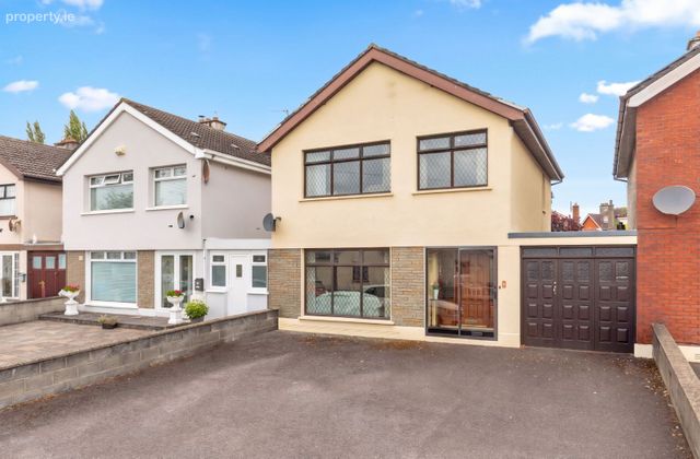 6 Moatlands Drive, Navan, Co. Meath - Click to view photos
