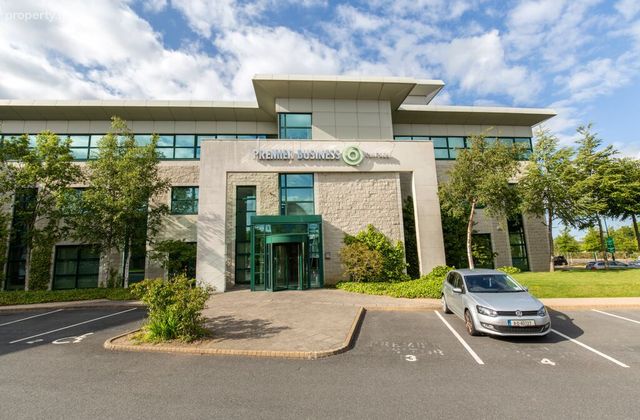 3013 Lake Dr, Citywest, Co. Dublin - Click to view photos