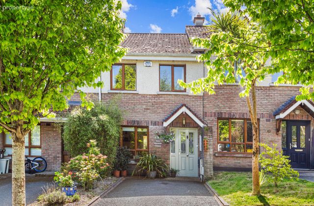 37 Convent Court, Delgany, Delgany, Co. Wicklow - Click to view photos