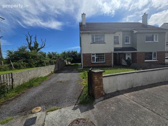 7 Knockroe Court, Castlerea, Co. Roscommon, Castlerea, Co. Roscommon - Image 5