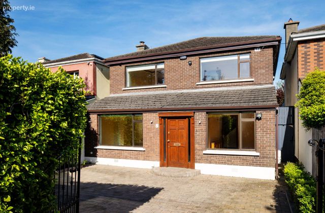 4 Clonkeen Lawn, Clonkeen Road, Deansgrange, Blackrock, Co. Dublin, Kill O' The Grange, Co. Dublin - Click to view photos