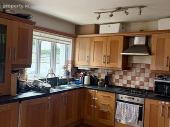 4 Santry Court, Dublin 17, Kilmore, Dublin 5 - Image 4