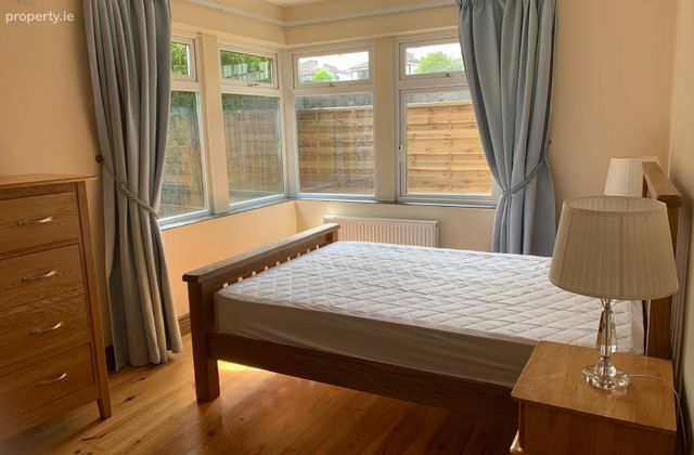 Dun Daingean Newcastle Galway, Newcastle, Co. Galway - Click to view photos