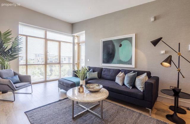 2 Bedroom Apartment, Ballyogan Road, Leopardstown, Dublin 18 - Click to view photos