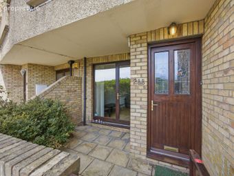 288 Block 17a, Marina Village, Malahide, Co. Dublin - Image 2
