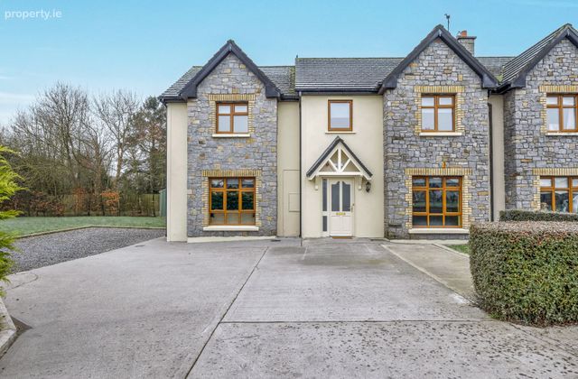 24 Grange Hall, Mountmellick, Mountmellick, Co. Laois - Click to view photos